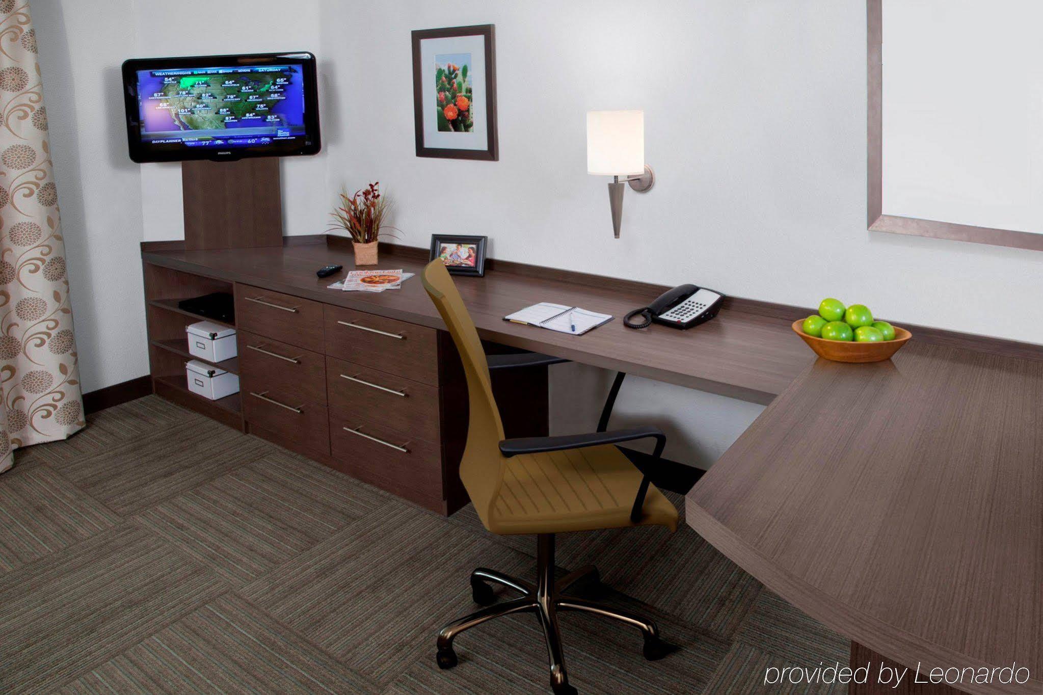 Candlewood Suites Kenedy By Ihg מראה חיצוני תמונה