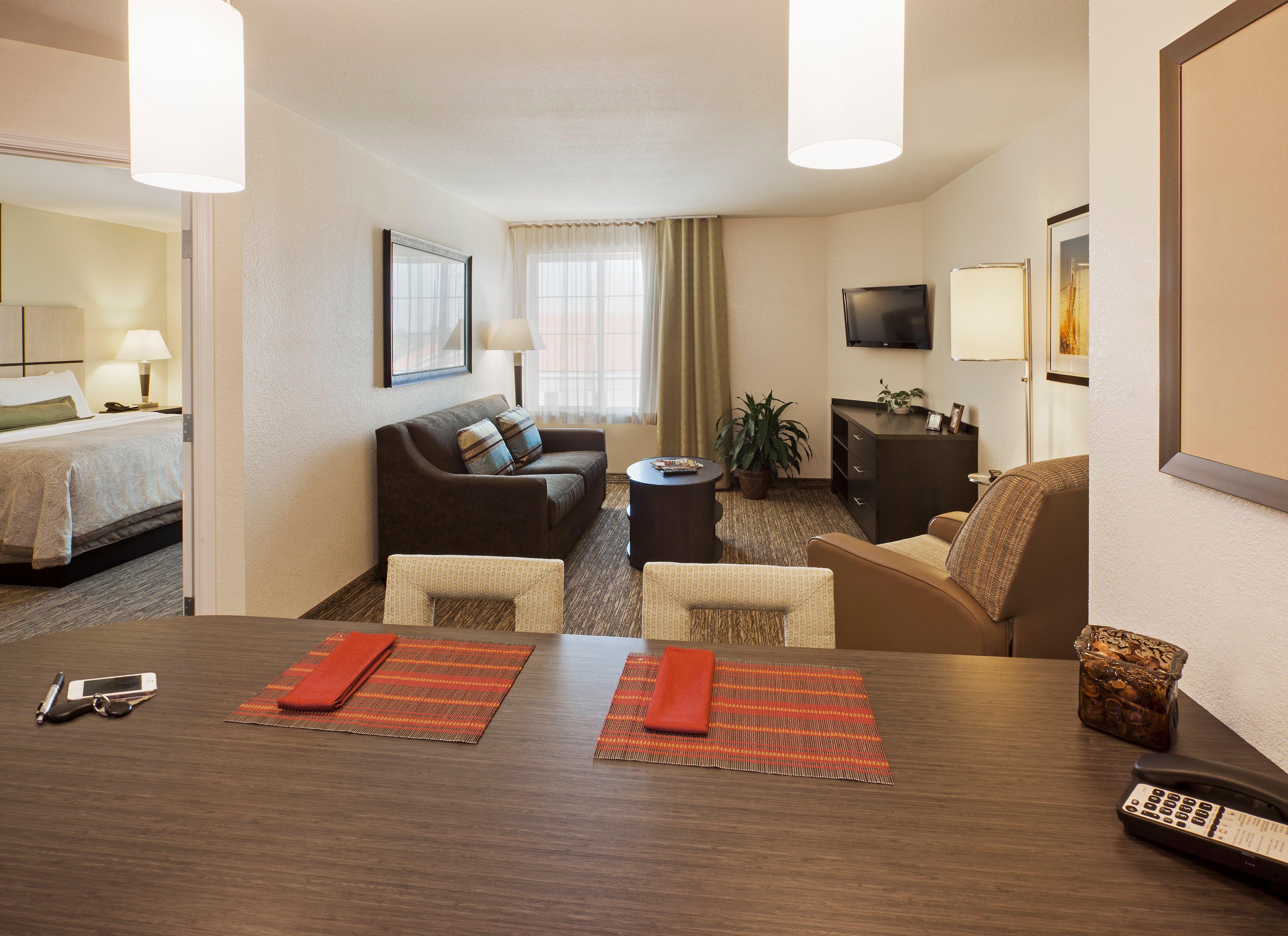 Candlewood Suites Kenedy By Ihg מראה חיצוני תמונה