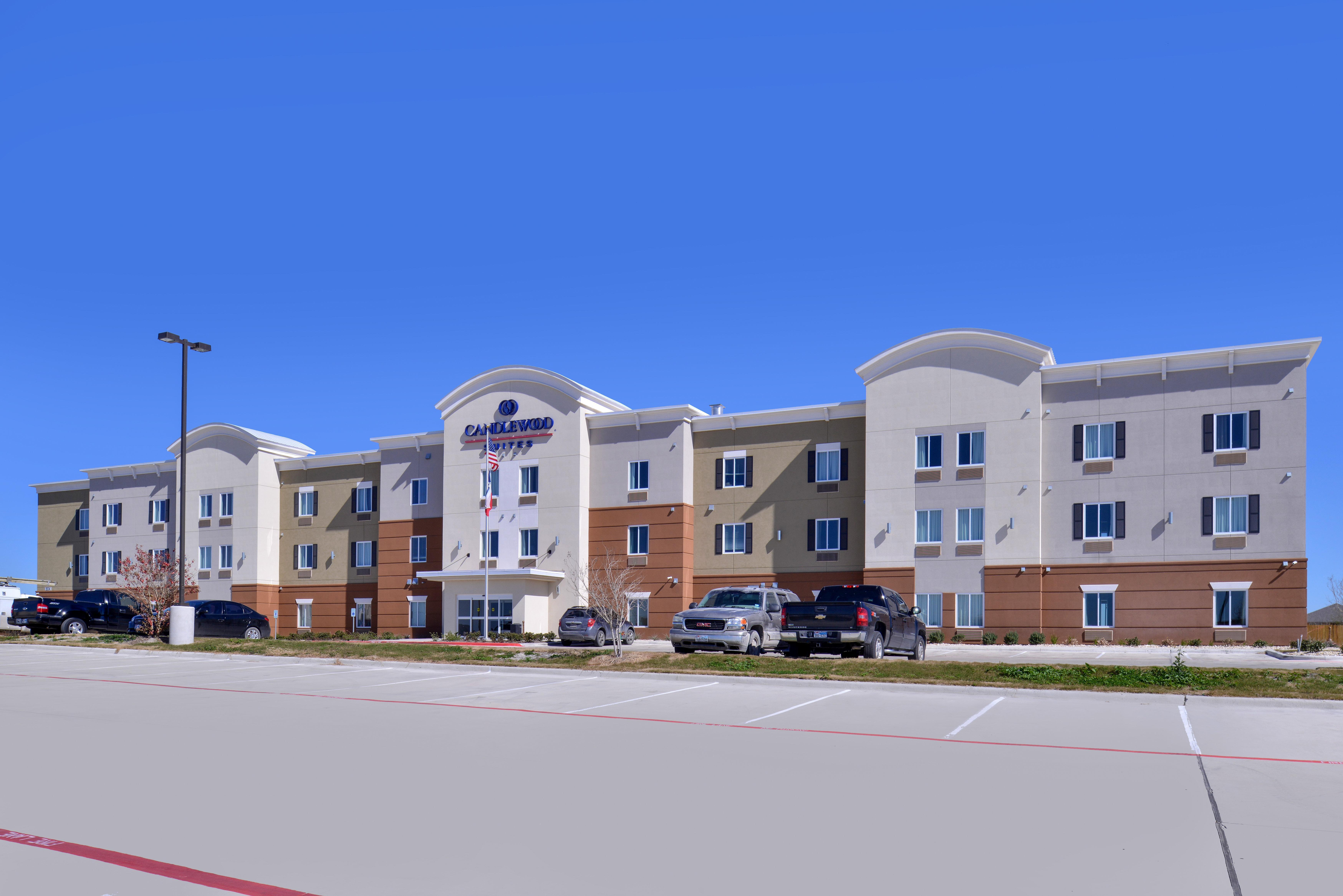 Candlewood Suites Kenedy By Ihg מראה חיצוני תמונה