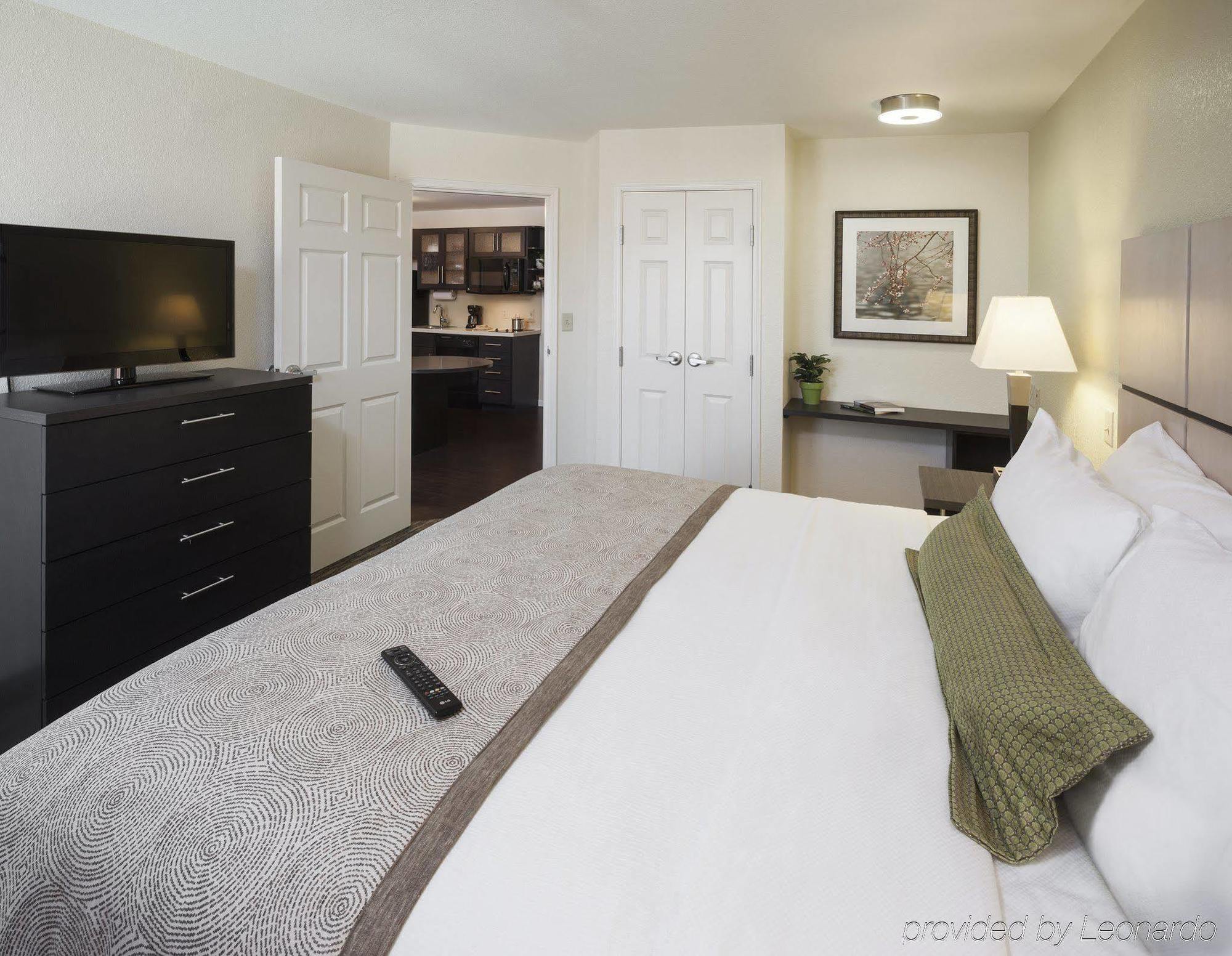 Candlewood Suites Kenedy By Ihg מראה חיצוני תמונה